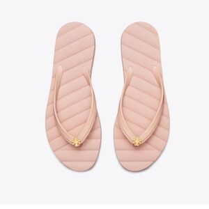 Tory Burch Blush Sandals with Gold Emblem
NEVER WORN! BRAND NEW!